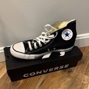 Converse Mens Black and White High-Tops